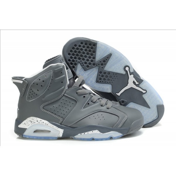 chaussure jordan grise