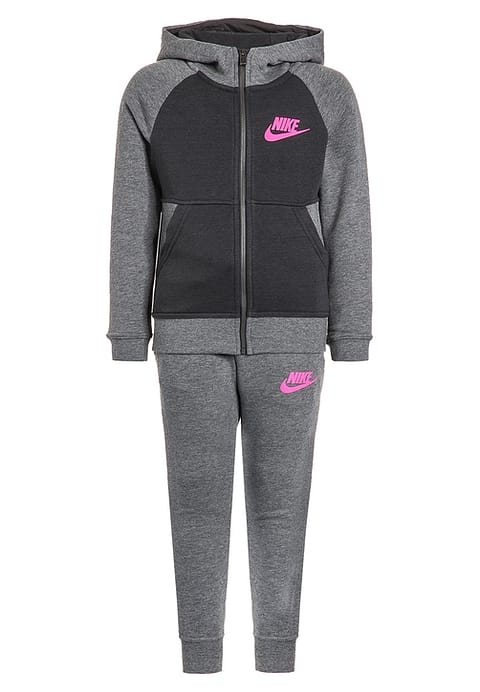 ensemble nike fille