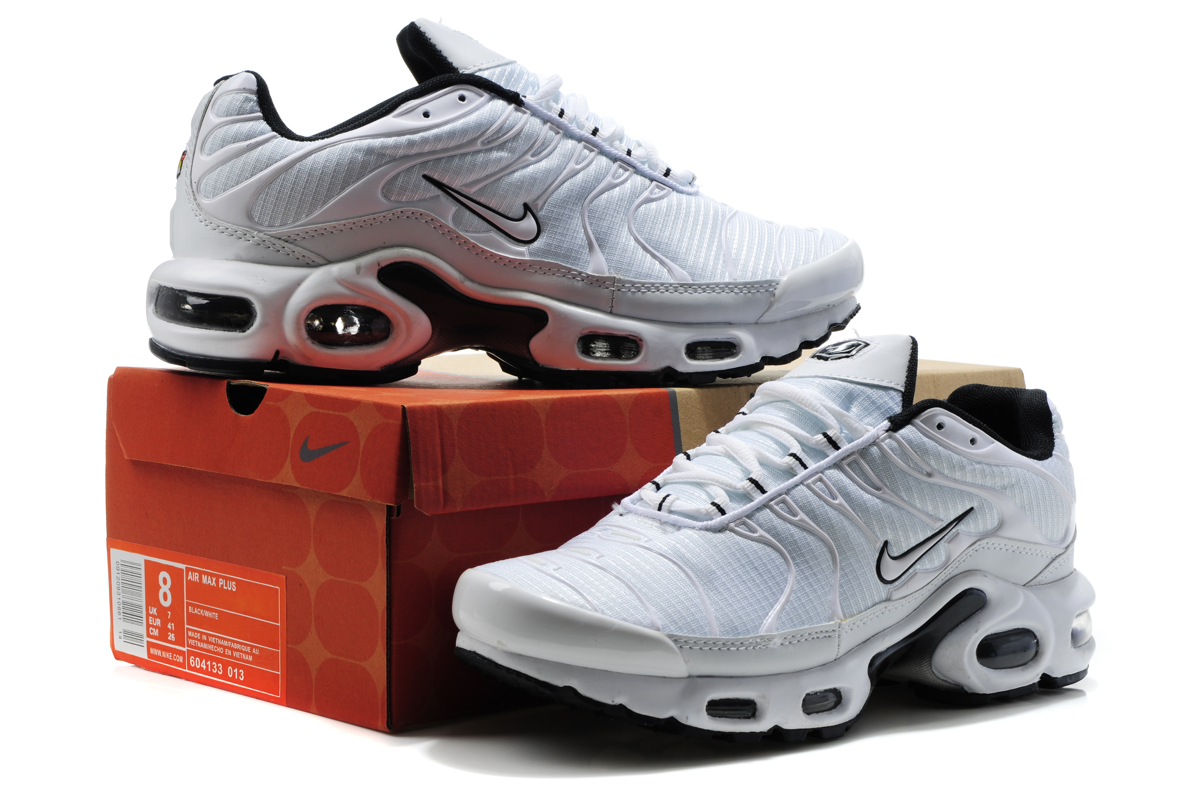 basket nike tn